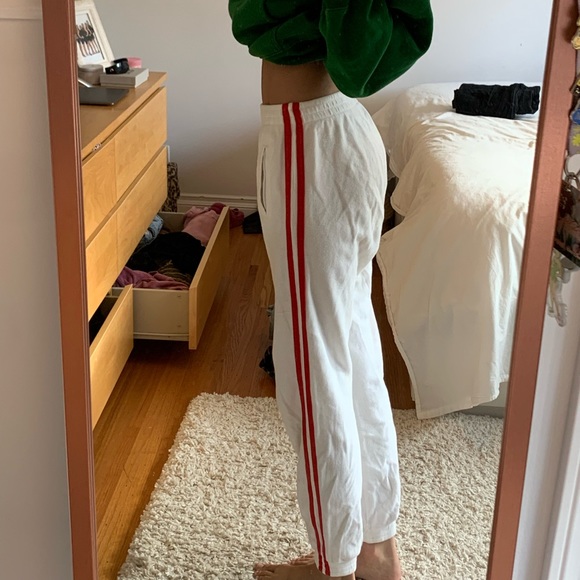 Brandy Melville sweatpants - Picture 2 of 2